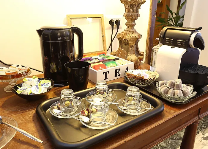 Oda ve Kahvaltı Houspitality Caesar Roma
