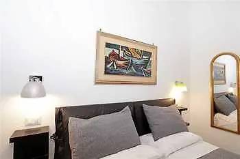 Houspitality Caesar Oda ve Kahvaltı